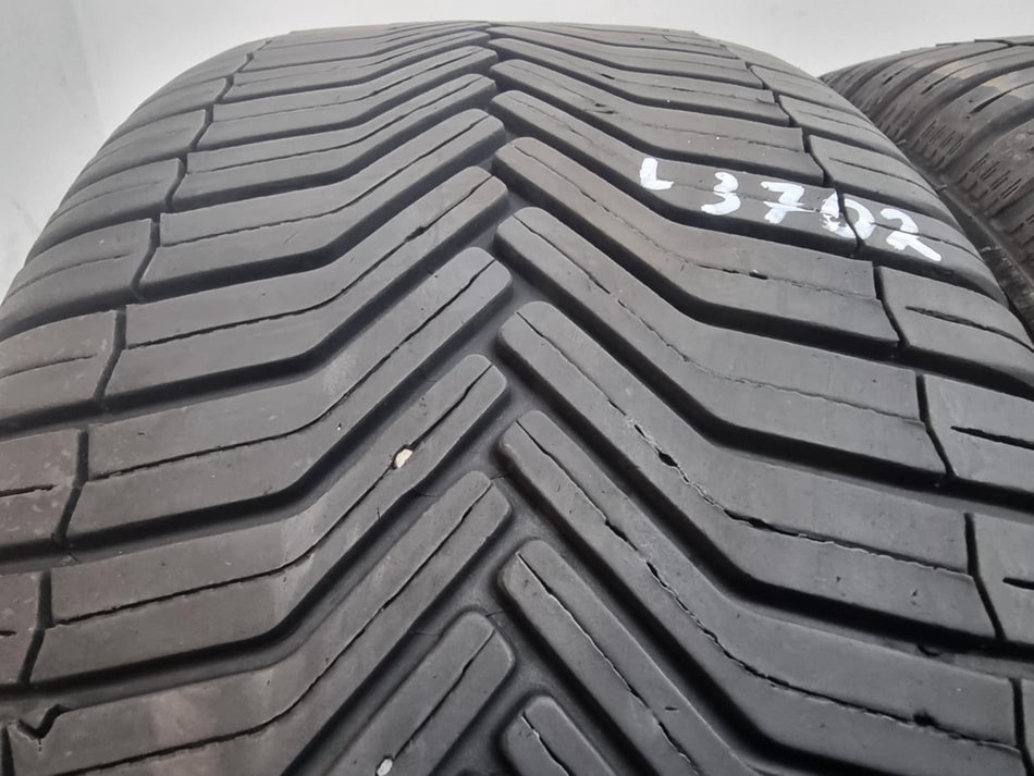 4бр всесезонни гуми 235/60/16 MICHELIN L03702