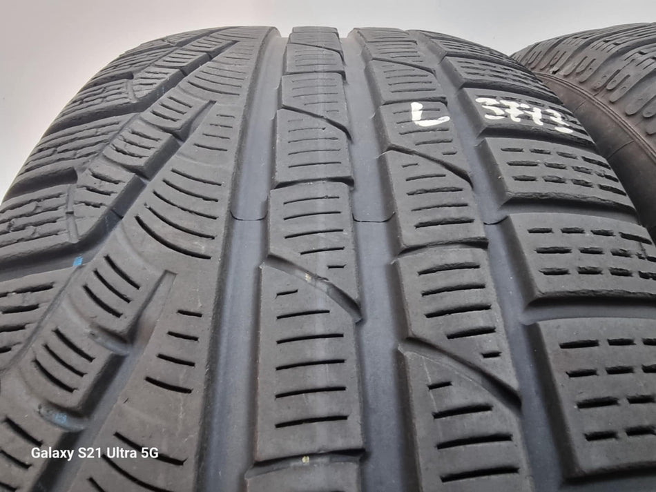 2бр зимни гуми 225/55/17 PIRELLI L03743