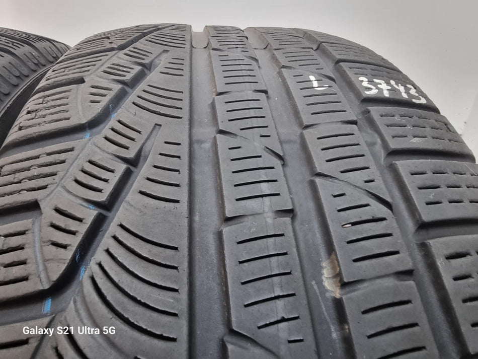 2бр зимни гуми 225/55/17 PIRELLI L03743