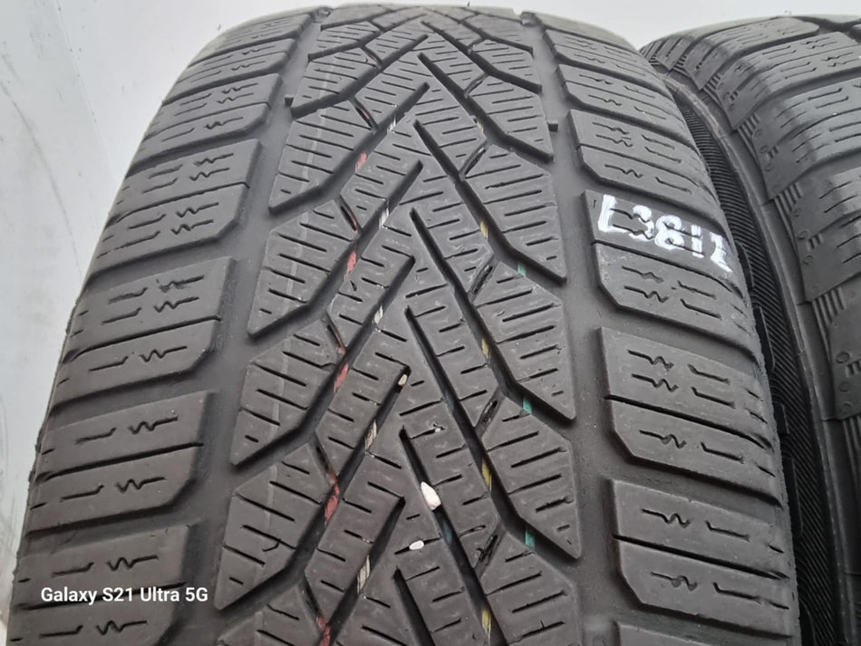 2бр зимни гуми 205/55/16 SEMPERIT L03812