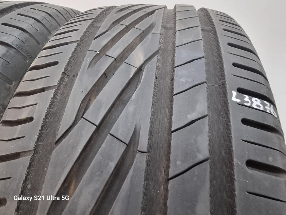 2бр летни гуми 225/55/19 UNIROYAL L03876
