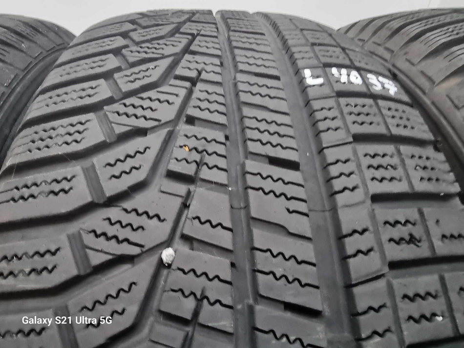 4бр зимни гуми 215/60/17 HANKOOK L04037