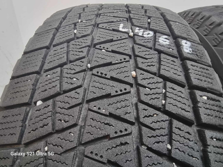 4бр зимни гуми 215/70/16 BRIDGESTONE L04068
