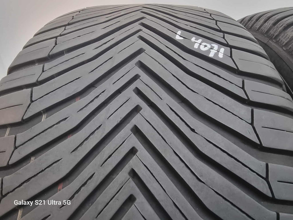 2бр всесезонни гуми 235/50/19 MICHELIN L04071