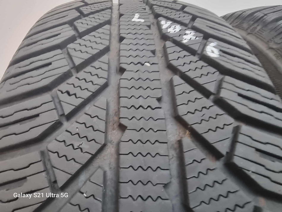 2бр зимни гуми 205/60/16 SEMPERIT L04076