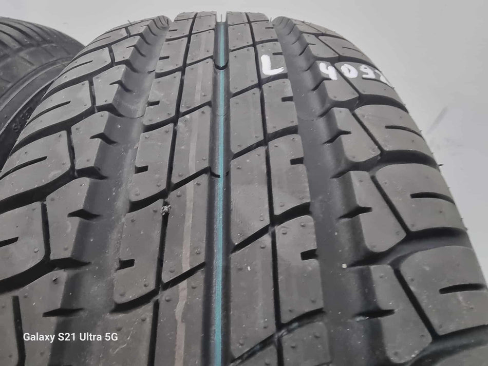 2бр летни гуми 195/65/15 DUNLOP L04092