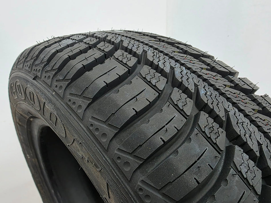1бр всесезонна гума 185/65/15 GOODYEAR L04549