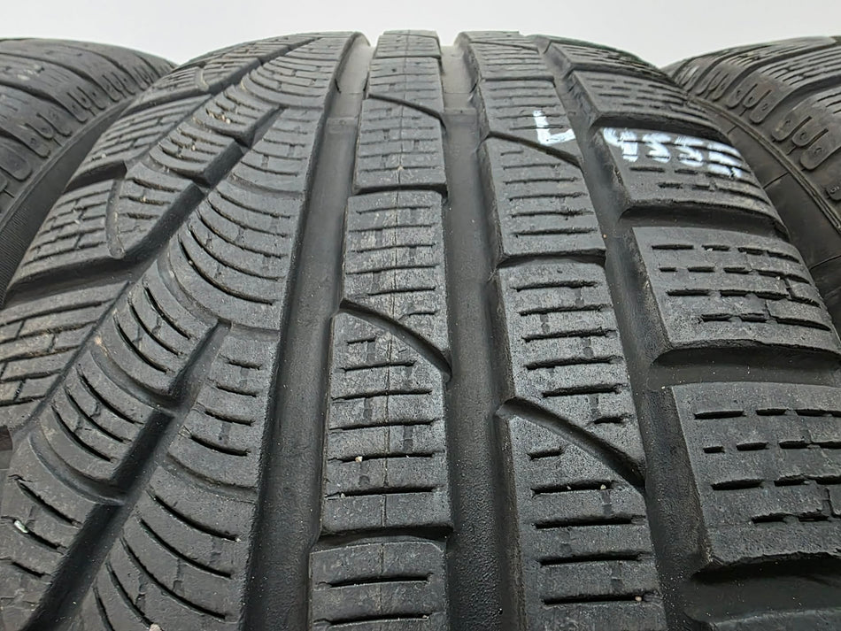 4бр зимни гуми 235/55/18 PIRELLI L04555