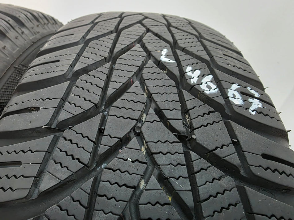 2бр зимни гуми 175/65/15 LASSA L04667