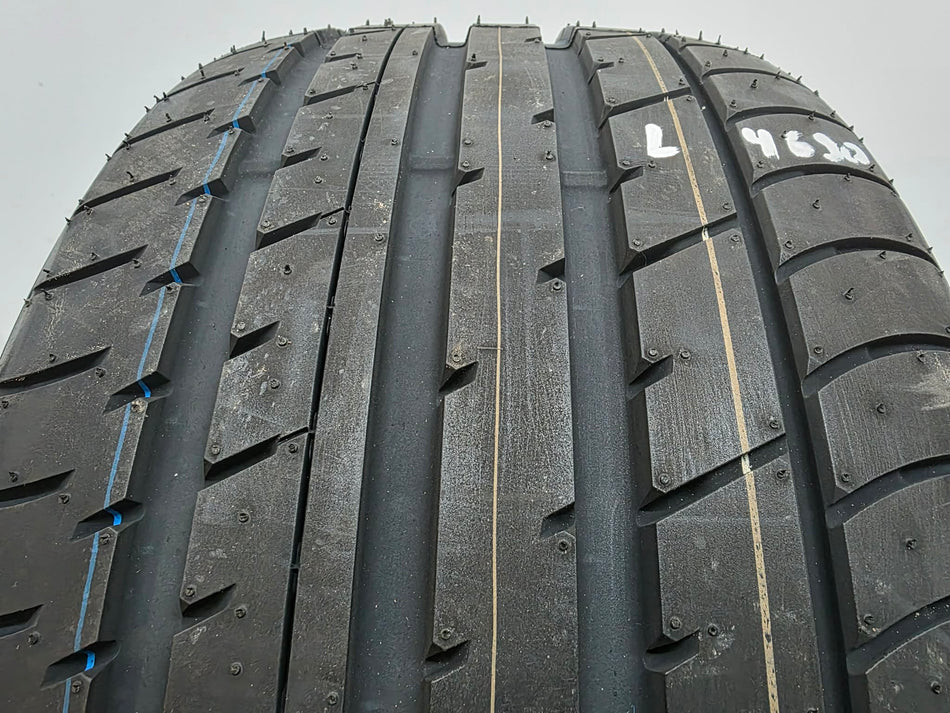 1бр лятна гума 255/35/19 TOYOTA L04690