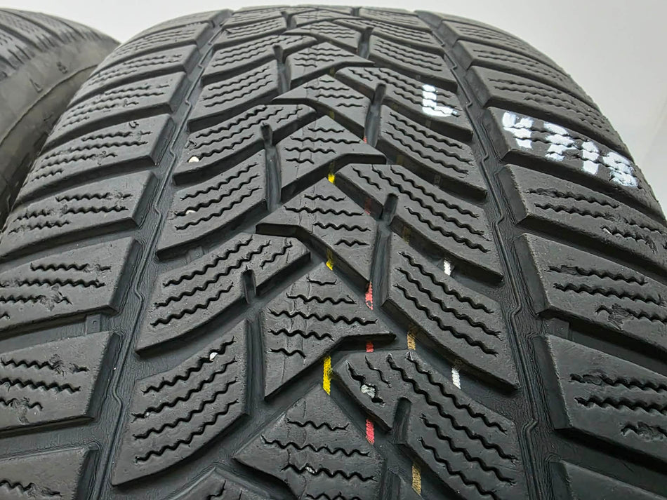 2бр зимни гуми 215/55/16 DUNLOP L04718
