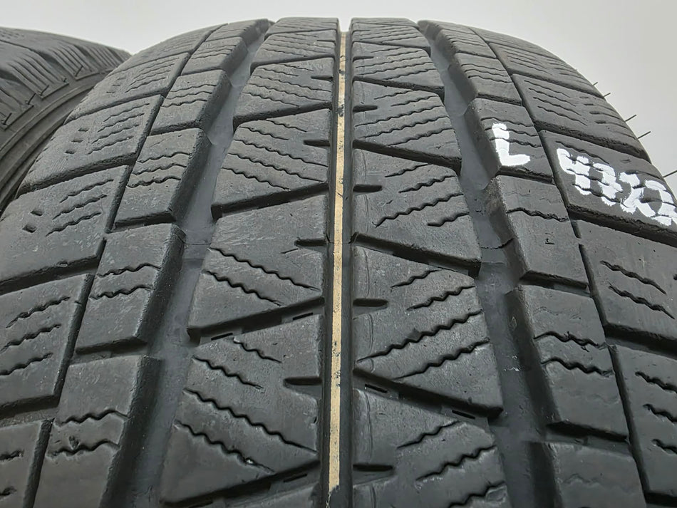 2бр зимни гуми за бус 225/55/17C FALKEN L04722