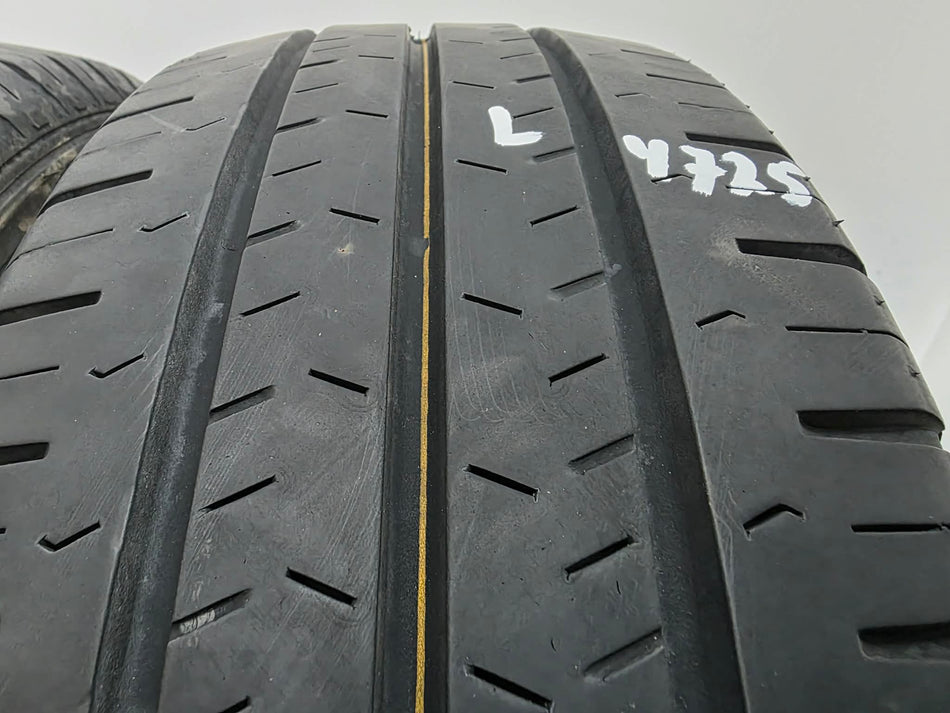2бр летни гуми за бус 215/70/15C NEXEN L04725