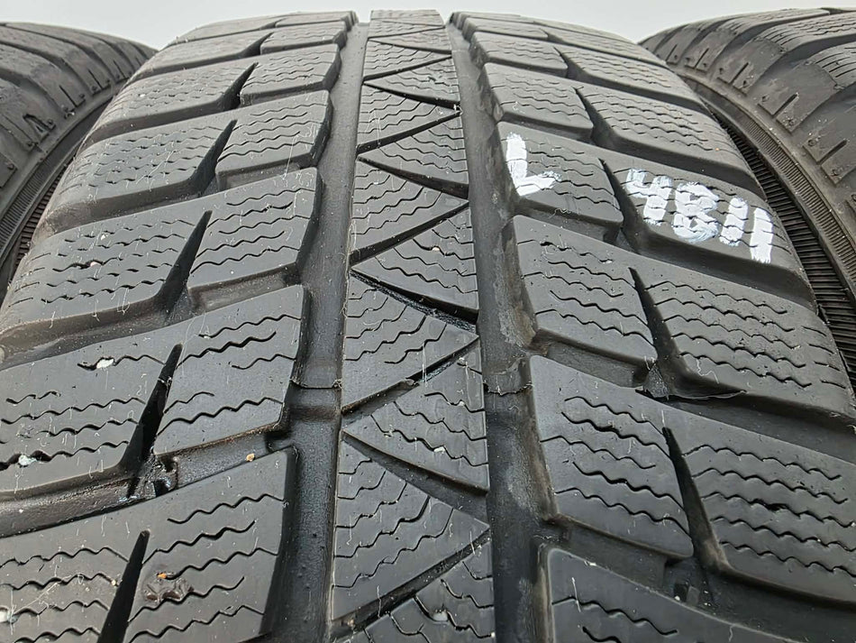 4бр зимни гуми 195/55/15 FALKEN L04811