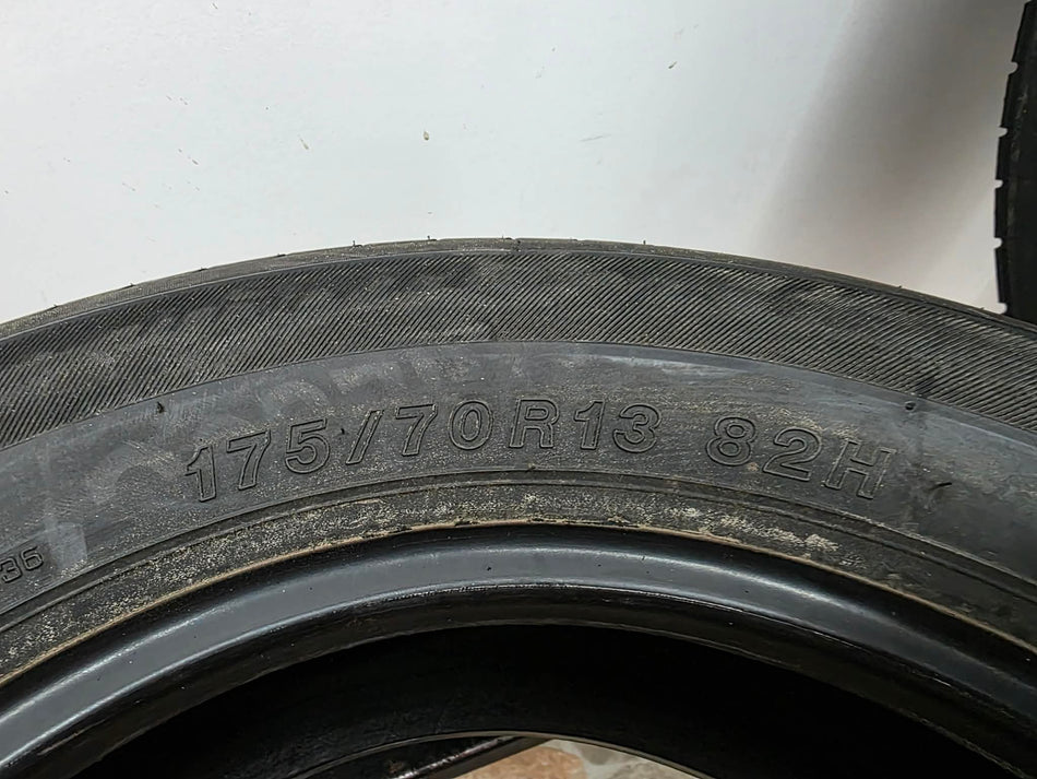 1бр летна гумa 175/70/13 YOKOHAMA L04886
