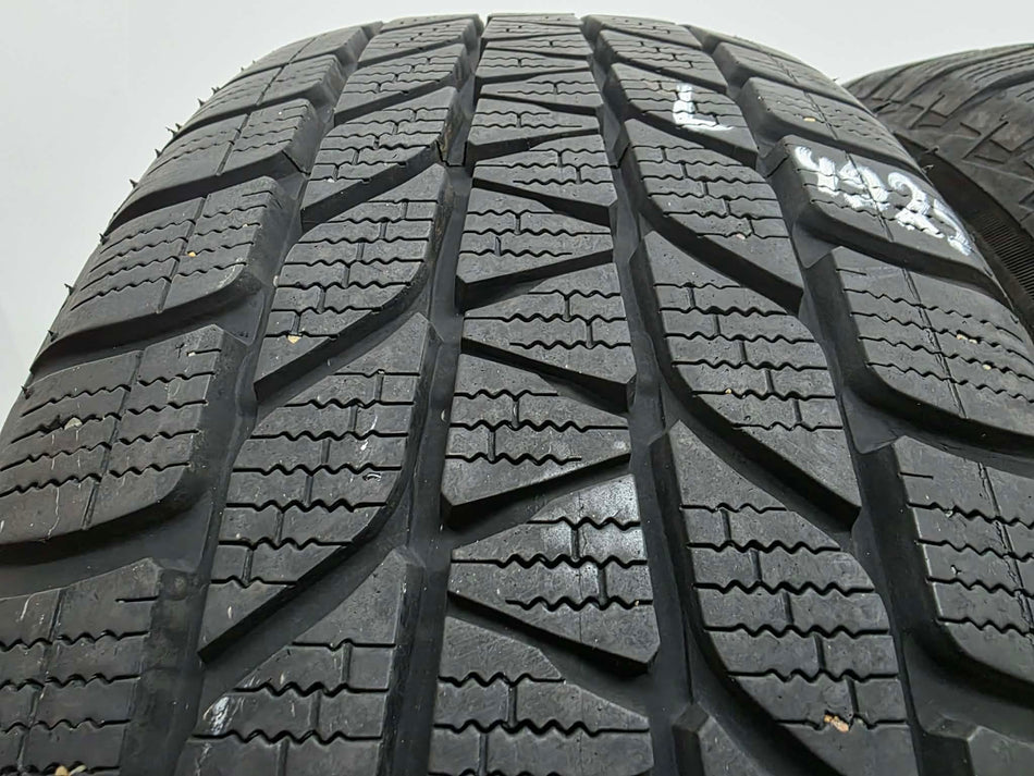 2бр зимни гуми 195/60/16 BRIDGESTONE L04925