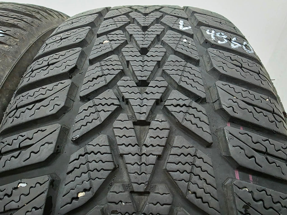 4бр зимни гуми 195/50/15 DUNLOP L04960