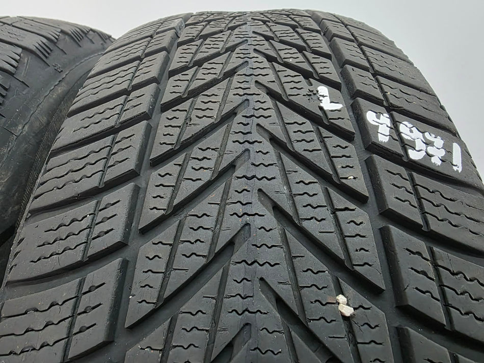 2бр зимни гуми 205/60/16 GOODYEAR L04971