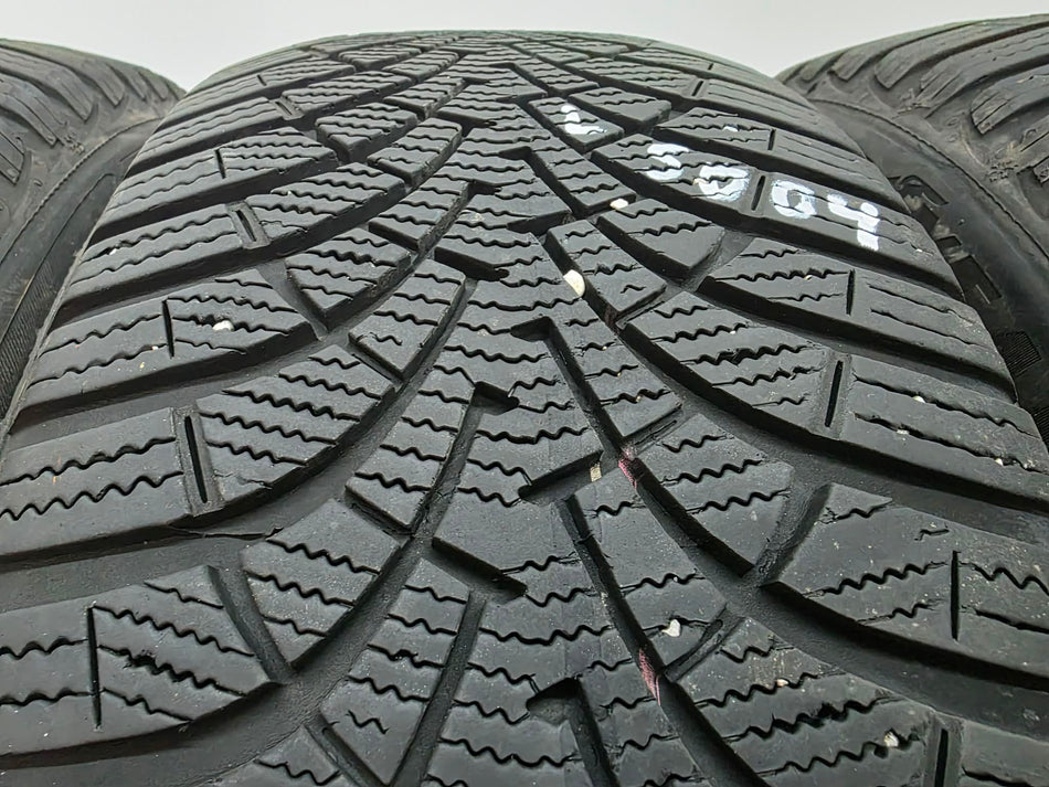 4бр зимни гуми 205/55/16 GOODYEAR L05004