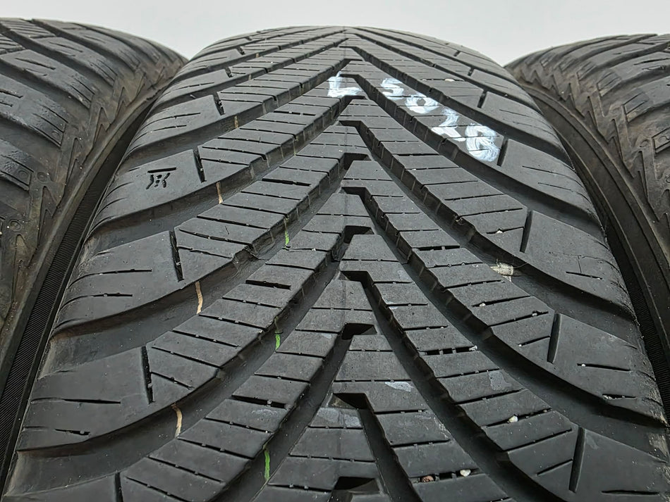 4бр всесезонни гуми 165/65/15 HANKOOK L05028