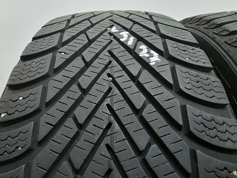 2бр зимни гуми 205/55/16 PIRELLI L05127