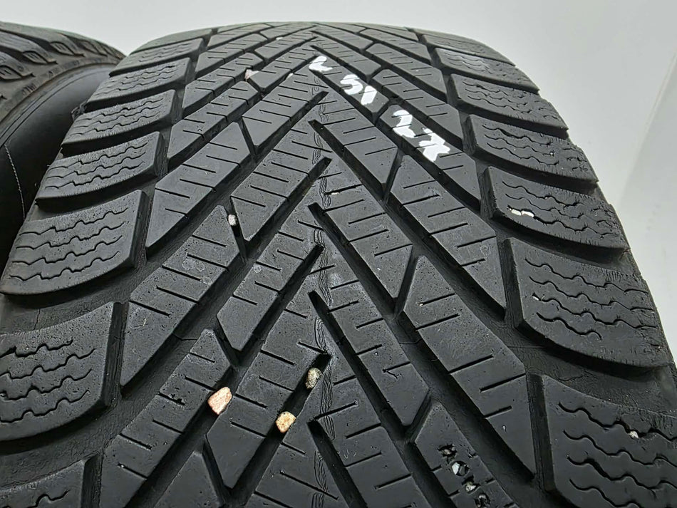 2бр зимни гуми 205/55/16 PIRELLI L05127