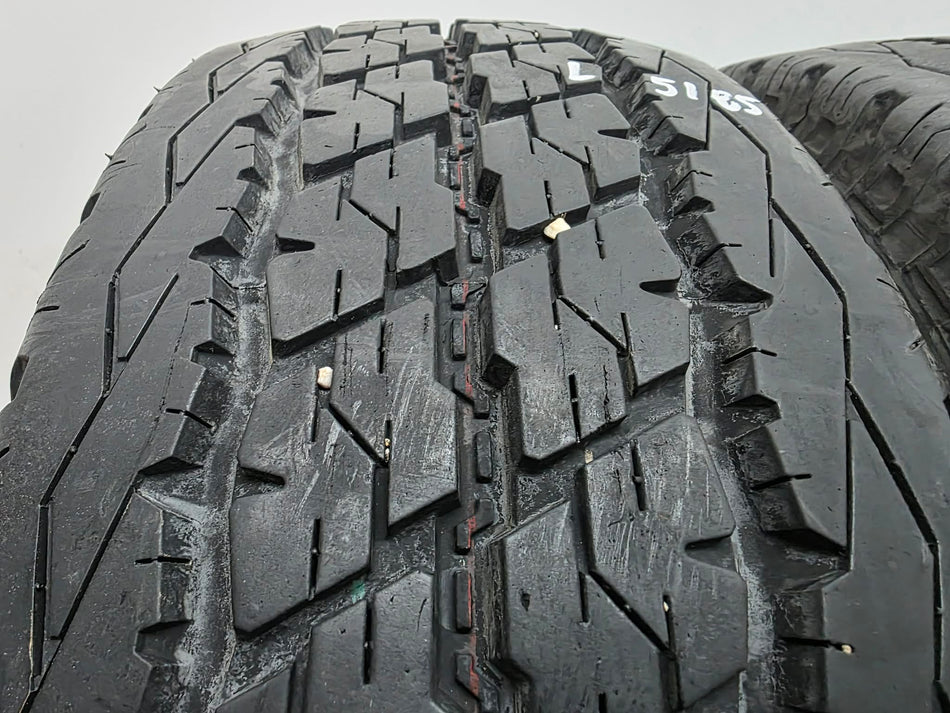 2бр летни гуми за бус 215/70/15C BRIDGESTONE L05185