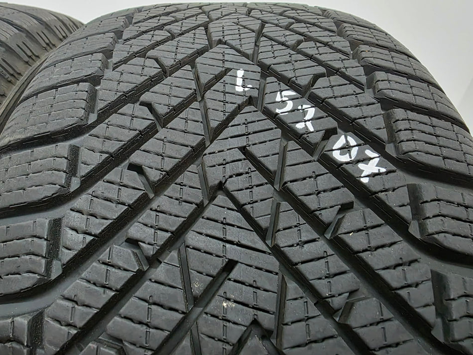 2бр зимни гуми 225/45/17 PIRELLI L05207