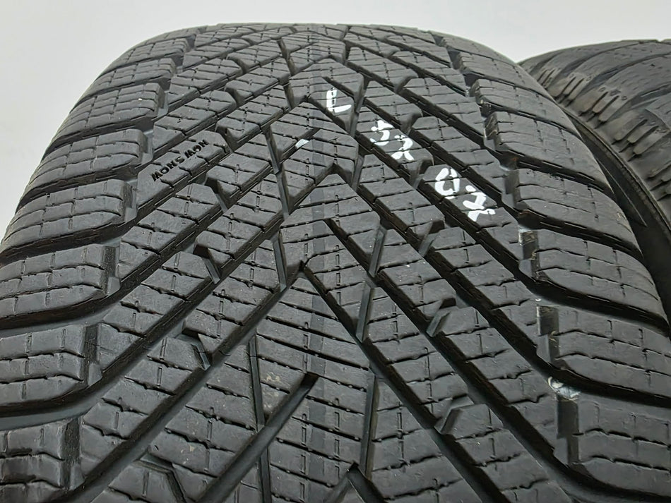 2бр зимни гуми 225/45/17 PIRELLI L05207