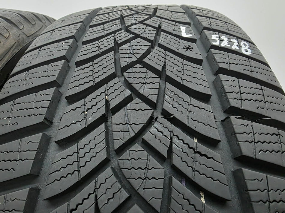 2бр зимни гуми 225/55/17 GOODYEAR L05228