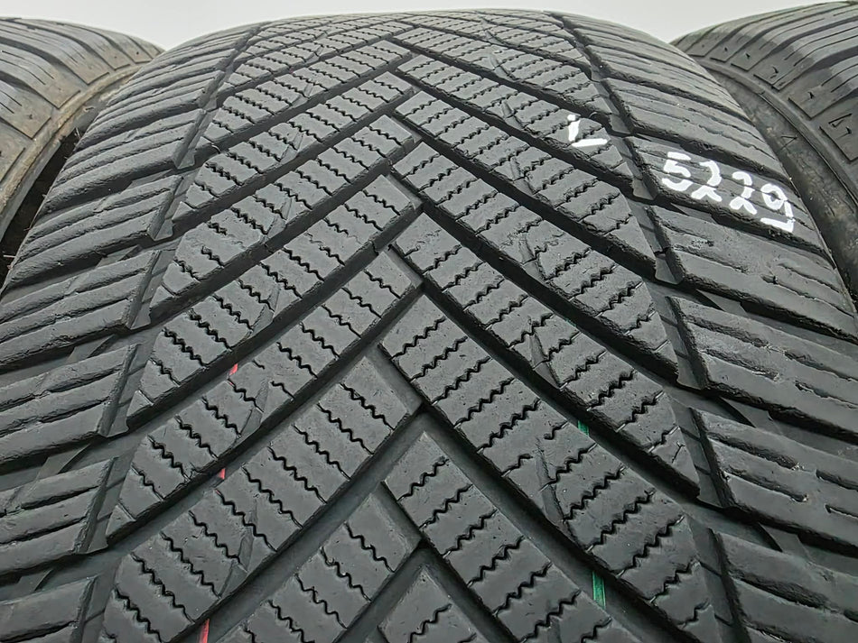 4бр всесезонни гуми 235/45/17 IMPERIAL L05229