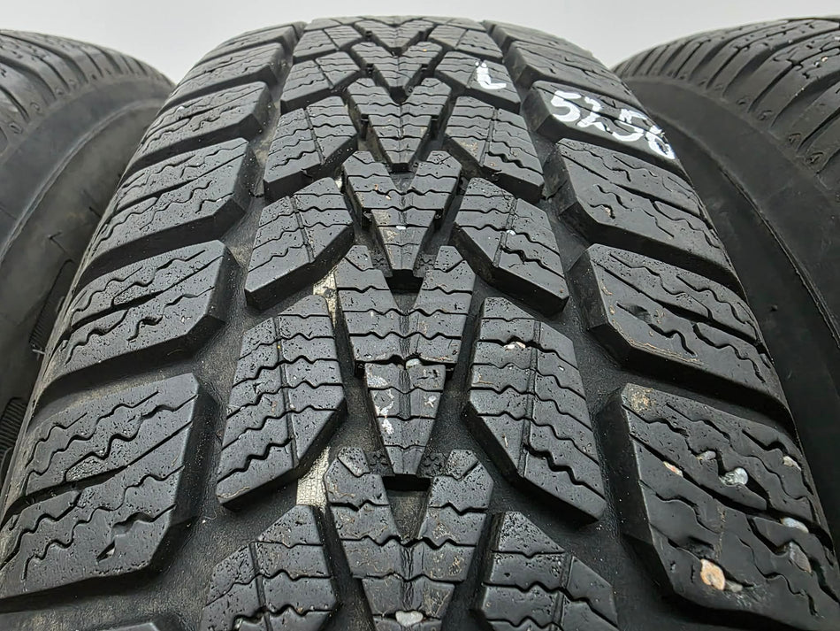 4бр зимни гуми 165/70/14 DUNLOP L05256