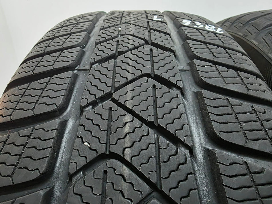 4бр зимни гуми 225/60/18 PIRELLI L05381