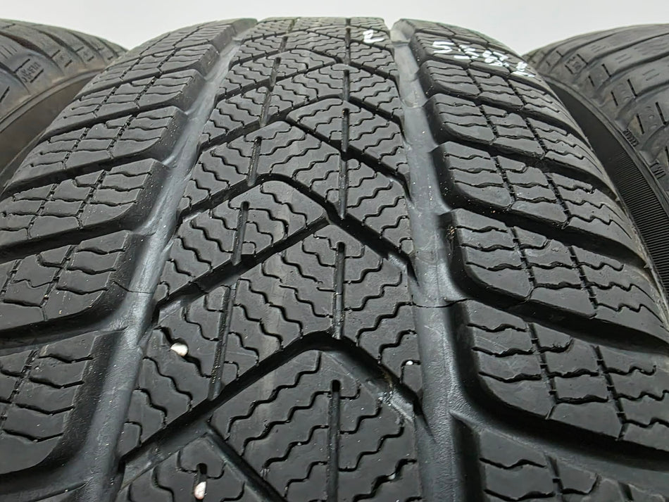 4бр зимни гуми 225/60/18 PIRELLI L05381