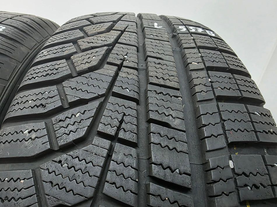 2бр зимни гуми 215/65/17 HANKOOK L05578