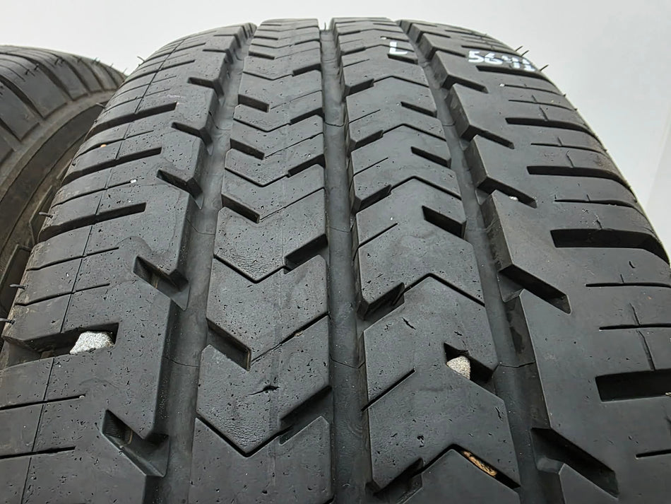 2бр летни гуми за бус 215/65/16C MICHELIN L05641
