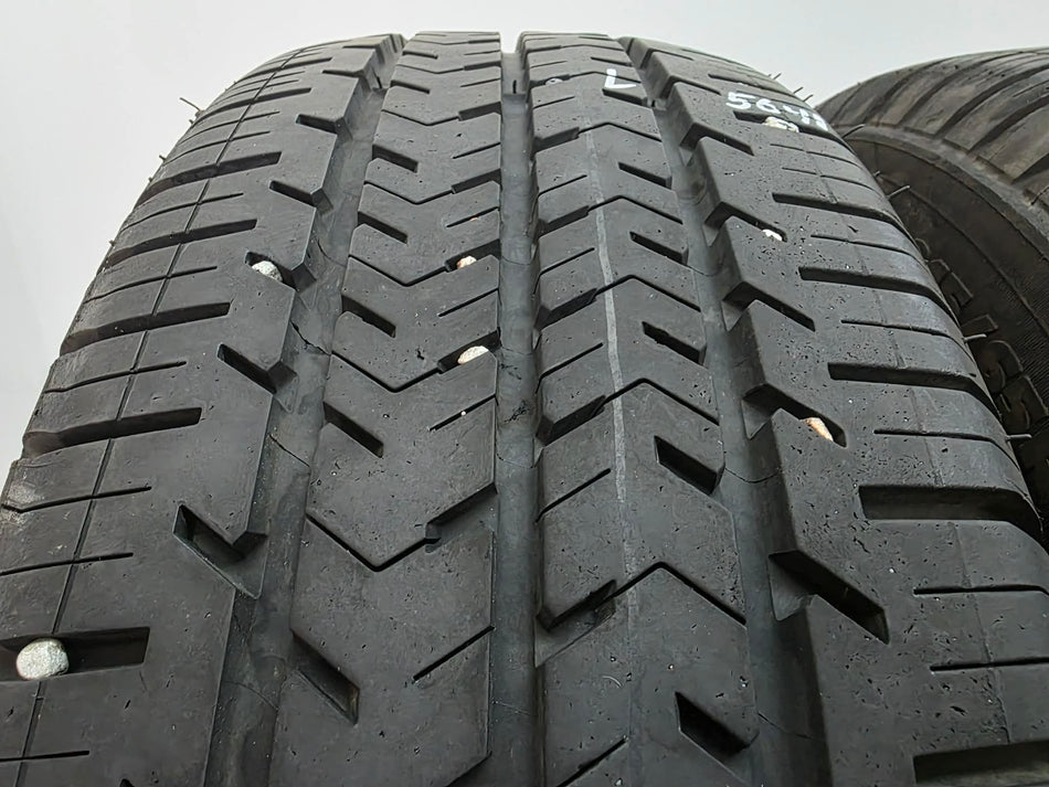 2бр летни гуми за бус 215/65/16C MICHELIN L05641