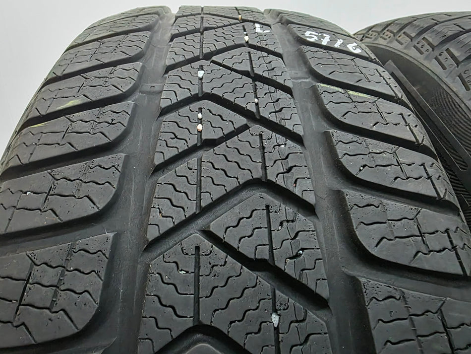 2бр зимни гуми 215/60/16 PIRELLI L05716