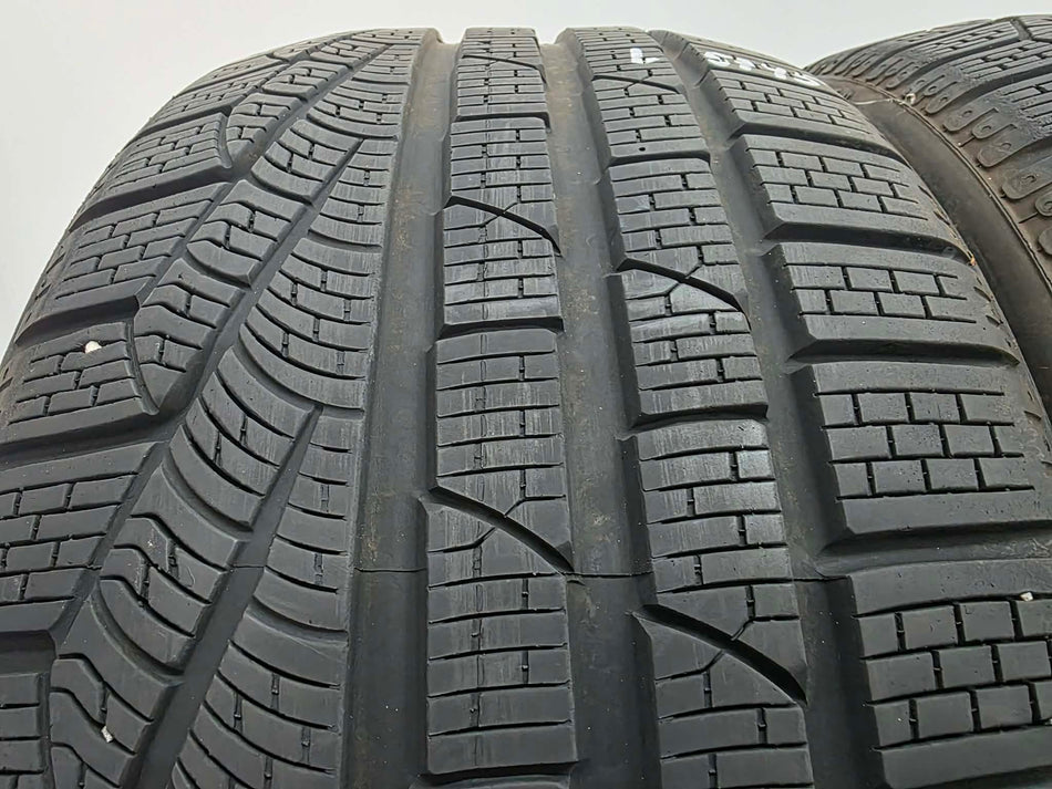2бр зимни гуми 235/35/19 PIRELLI L05745