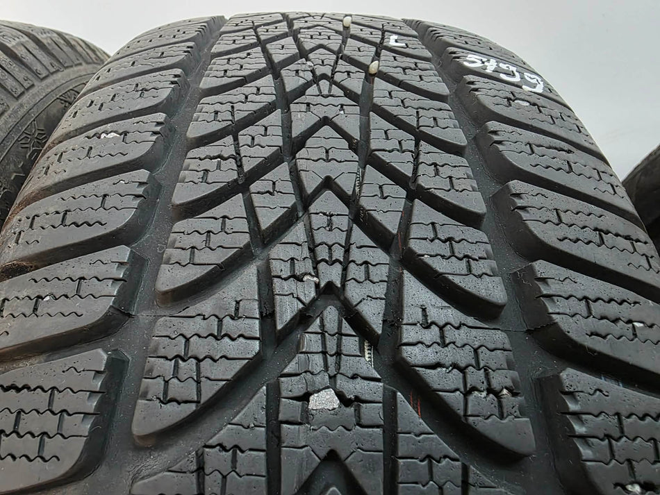 2бр зимни гуми 205/55/16 DUNLOP L05799