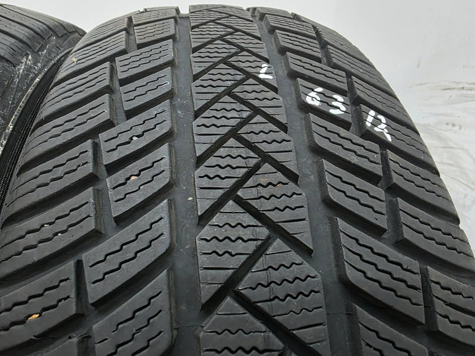 4бр зимни гуми 225/60/17 VREDESTEIN L06312