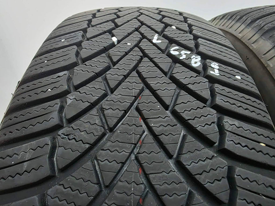 2бр зимни гуми 205/60/16 BRIDGESTONE L06589