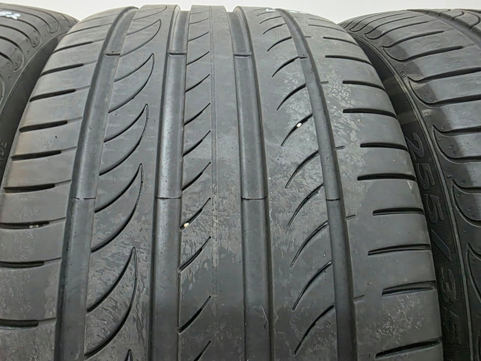 4бр летни гуми 255/35/20 PIRELLI L06682