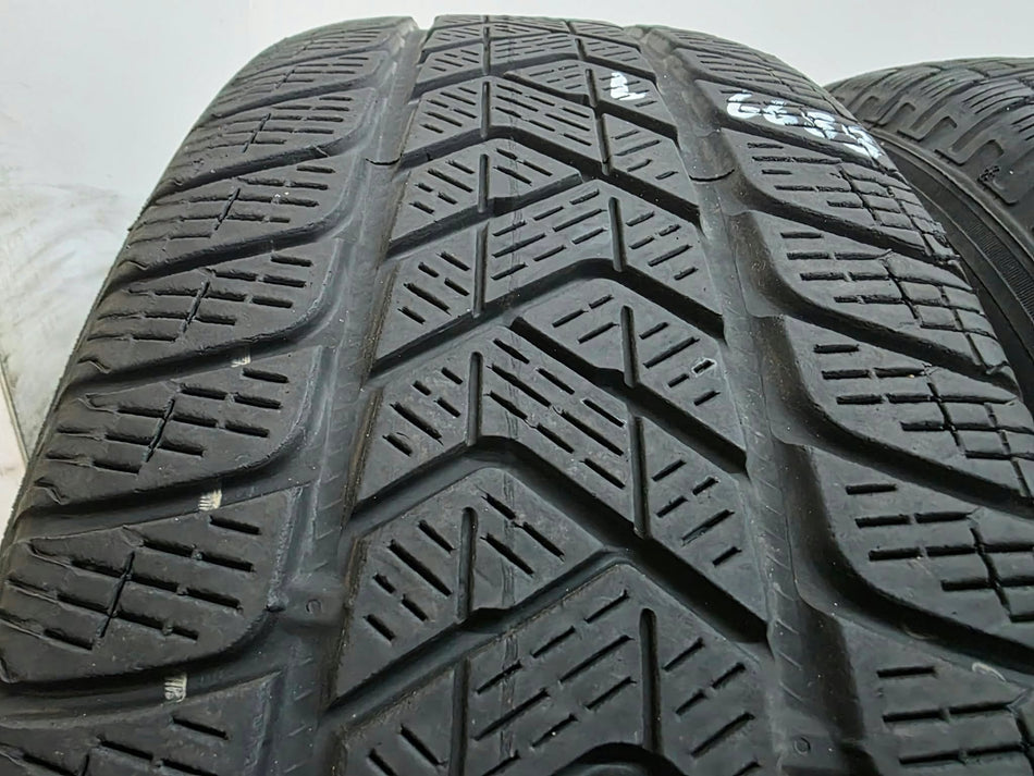 4бр зимни гуми 215/65/17 PIRELLI L06688