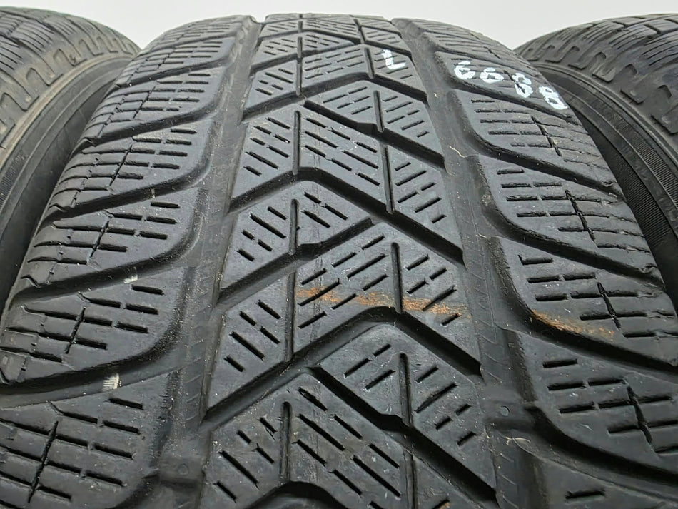 4бр зимни гуми 215/65/17 PIRELLI L06688