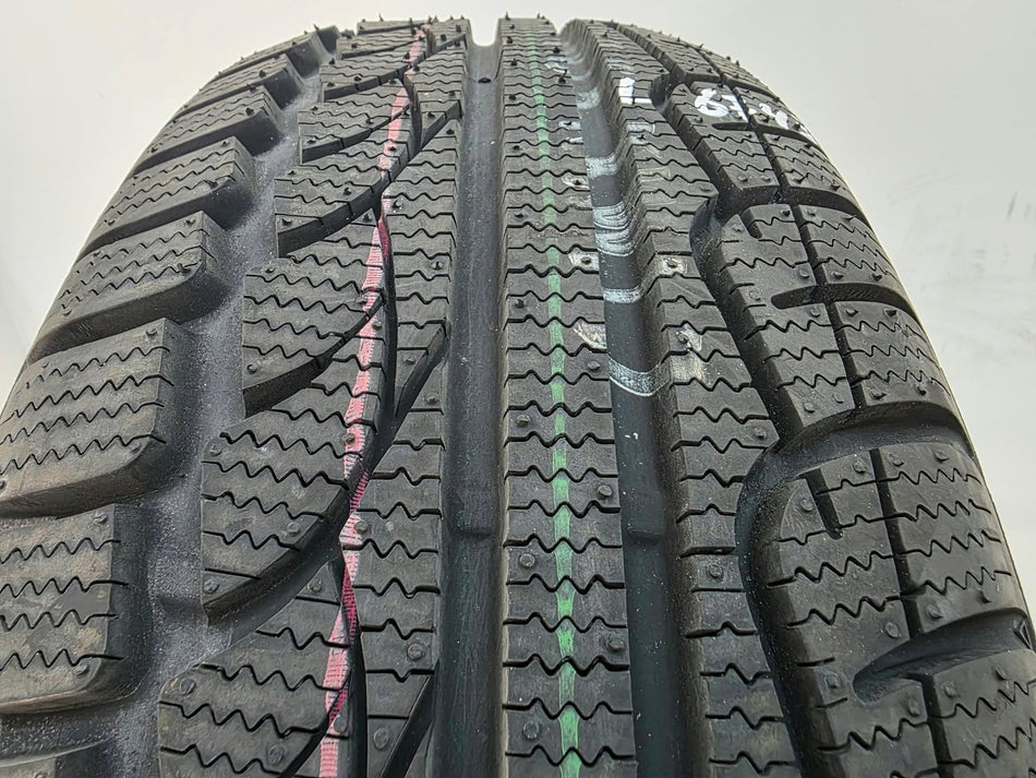 1бр зимна гума 205/65/15 KUMHO L06743