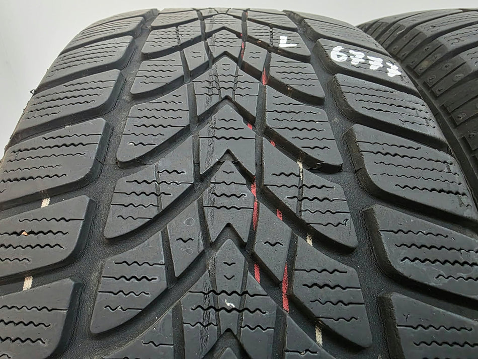 2бр зимни гуми 205/55/16 DUNLOP L06777