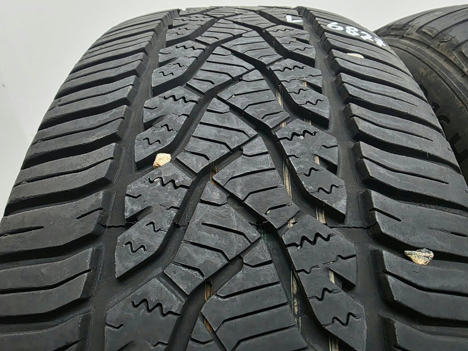 2бр всесезонни гуми 205/55/16 BARUM L06827