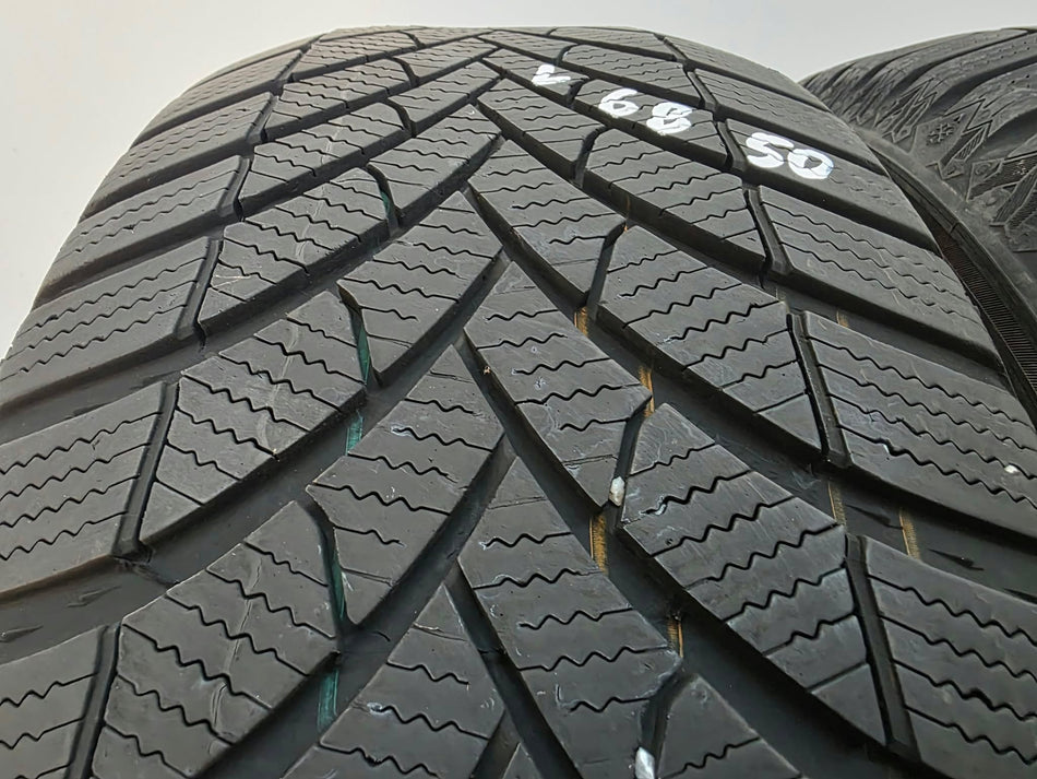 2бр зимни гуми 215/55/17 SEMPERIT L06850