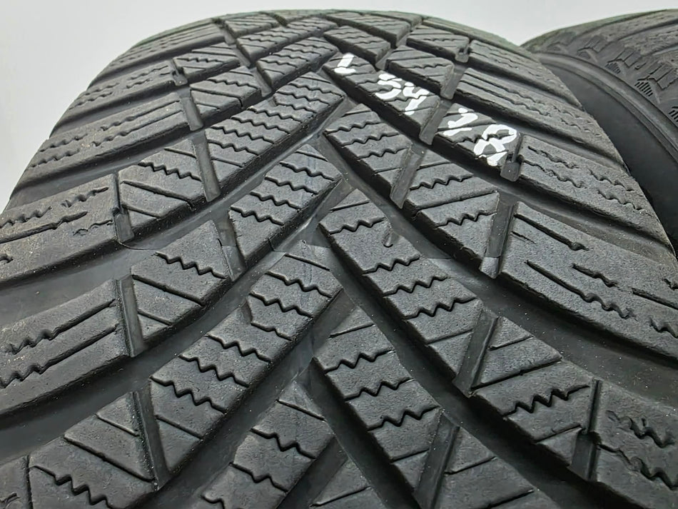 2бр зимни гуми 205/55/17 HANKOOK L05478